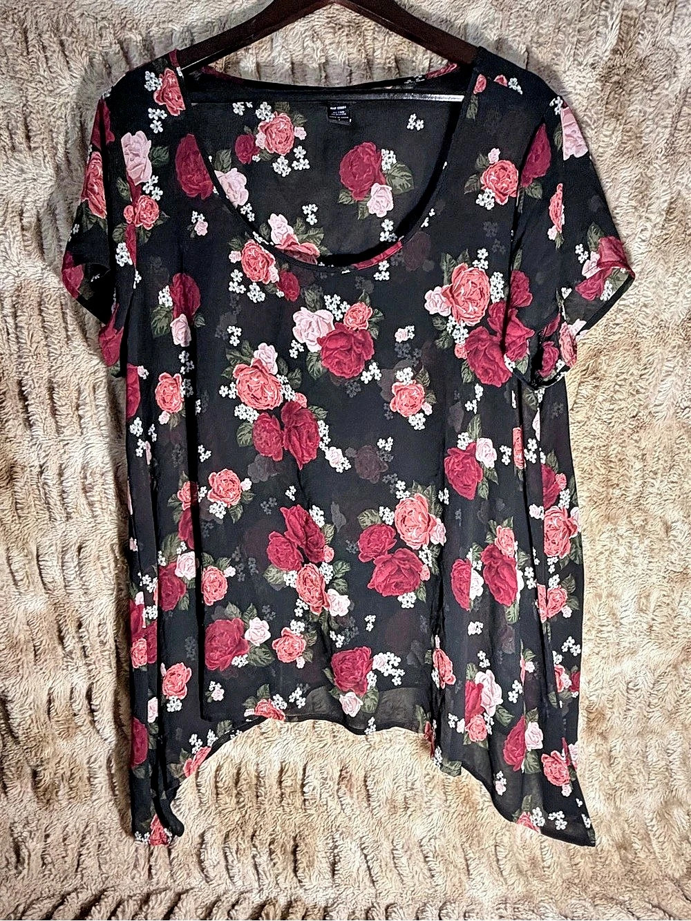 Torrid Floral Tunic in Black & Pink Size 1 Like New